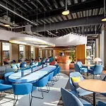 Yotel Hotel 4*