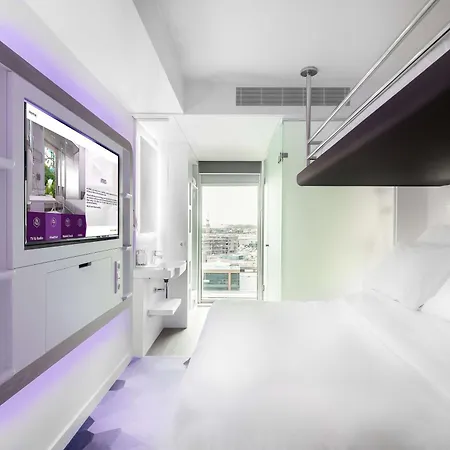 Yotel 4* Amsterdam