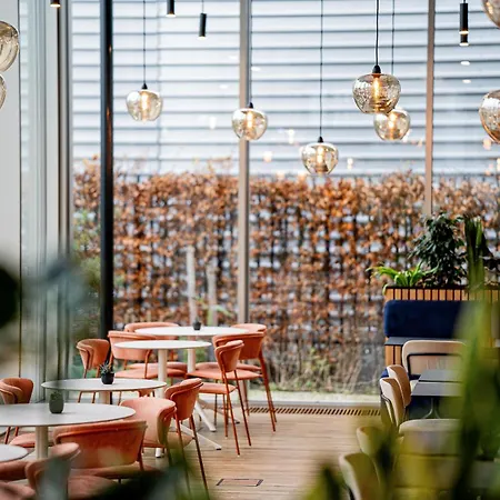 Yotel 4* Amsterdam