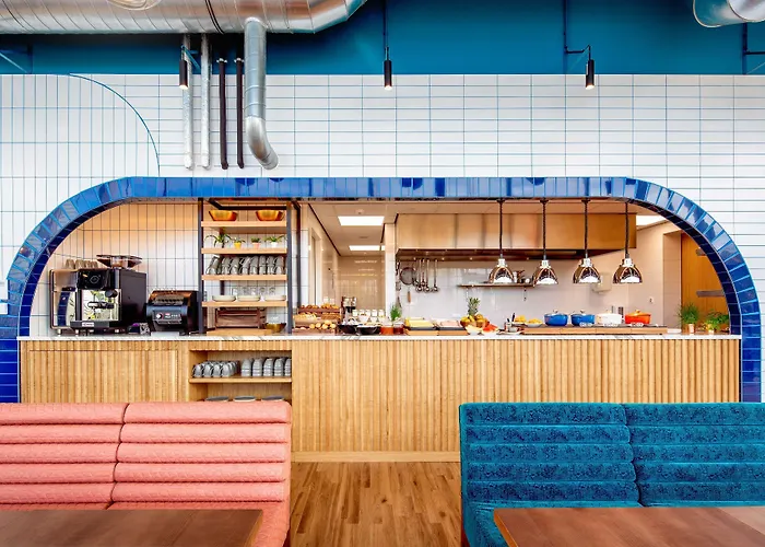 Ξενοδοχείο Yotel 4*